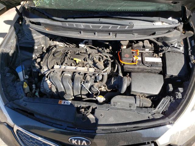 Photo 6 VIN: KNAFX4A63F5385403 - KIA FORTE LX 