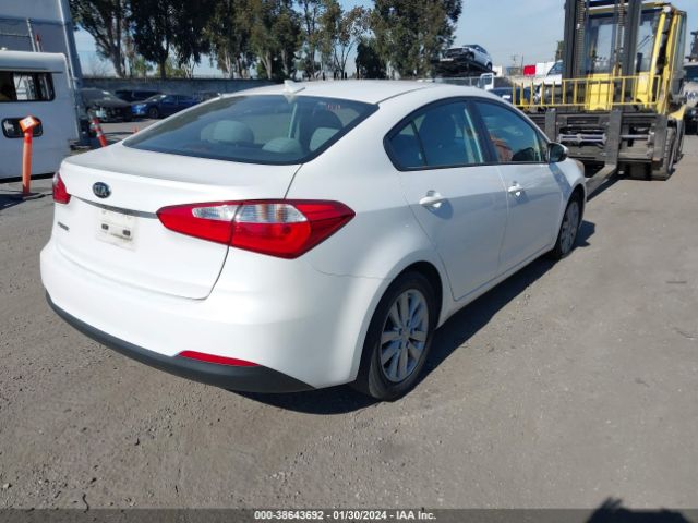 Photo 3 VIN: KNAFX4A63G5441468 - KIA FORTE 