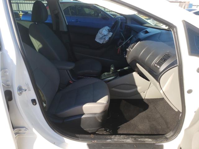 Photo 4 VIN: KNAFX4A63G5462188 - KIA FORTE LX 