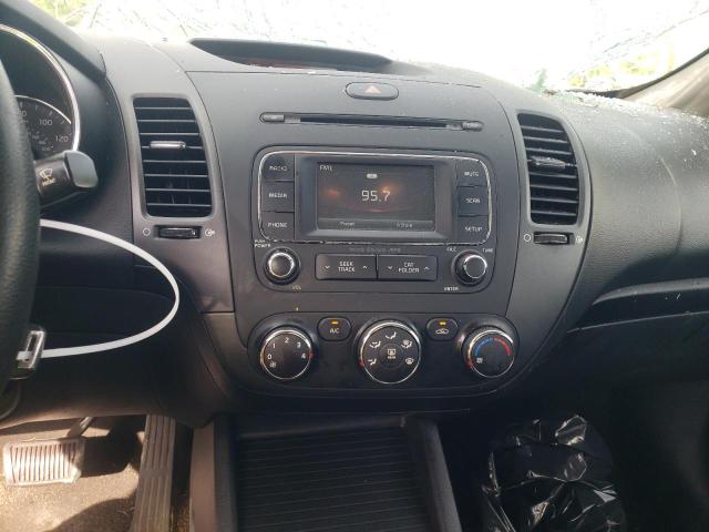 Photo 8 VIN: KNAFX4A63G5550884 - KIA FORTE LX 