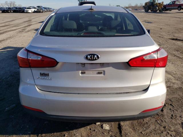 Photo 5 VIN: KNAFX4A63G5602059 - KIA FORTE LX 