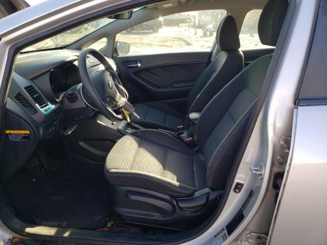 Photo 6 VIN: KNAFX4A63G5602059 - KIA FORTE LX 