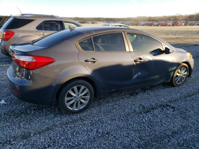 Photo 2 VIN: KNAFX4A64E5056093 - KIA FORTE LX 