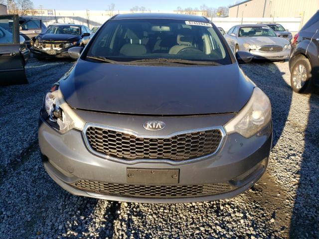 Photo 4 VIN: KNAFX4A64E5056093 - KIA FORTE LX 