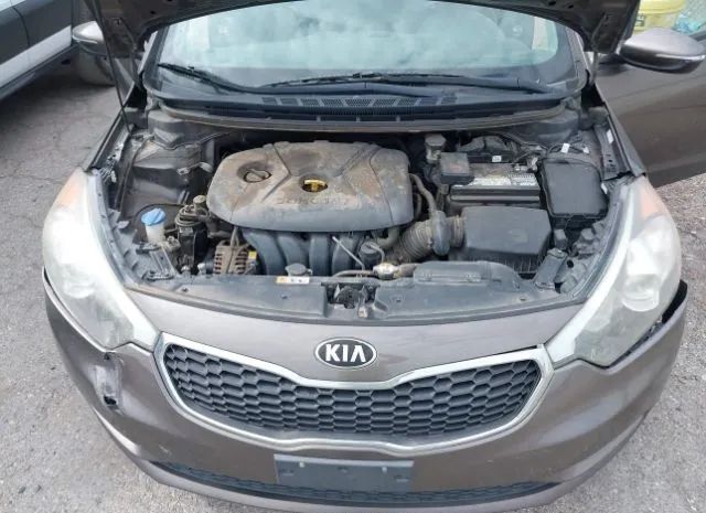 Photo 9 VIN: KNAFX4A64E5093886 - KIA FORTE 