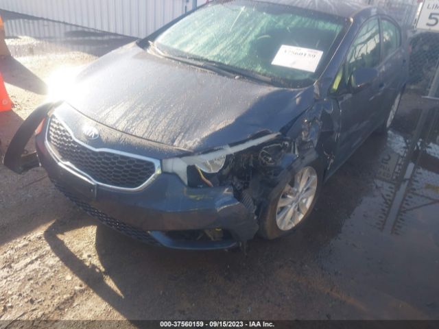 Photo 5 VIN: KNAFX4A64E5218773 - KIA FORTE 