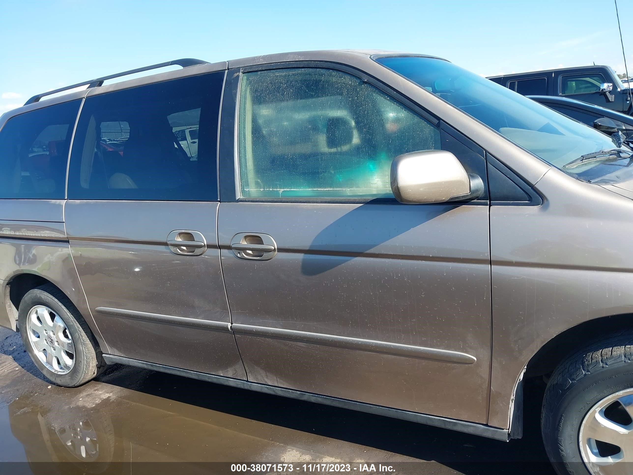 Photo 12 VIN: KNAFX4A64E5236934 - HONDA ODYSSEY 