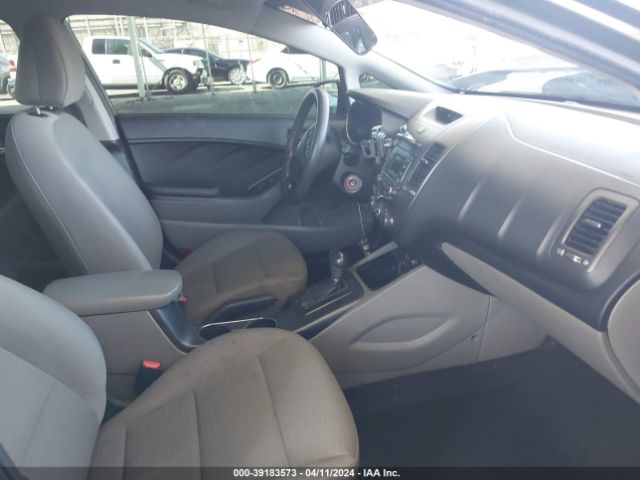 Photo 4 VIN: KNAFX4A64E5250137 - KIA FORTE 