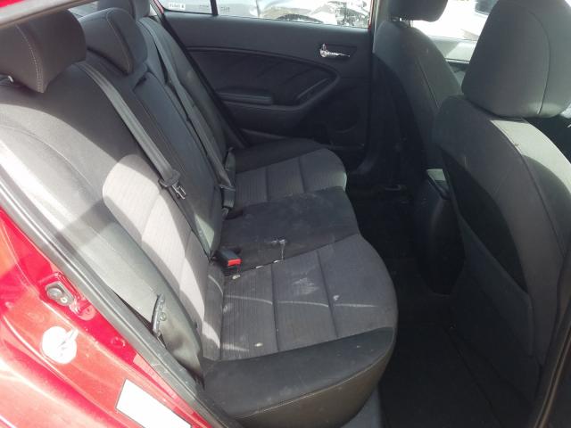 Photo 5 VIN: KNAFX4A64F5255713 - KIA FORTE LX 