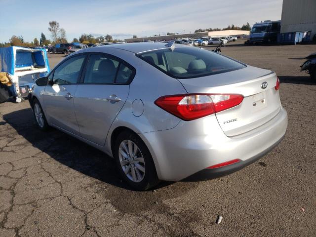 Photo 2 VIN: KNAFX4A64F5256747 - KIA FORTE LX 