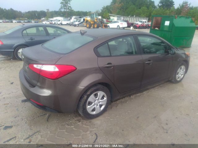 Photo 3 VIN: KNAFX4A64F5339630 - KIA FORTE 