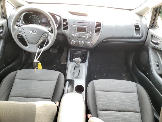 Photo 8 VIN: KNAFX4A64F5374555 - KIA FORTE LX 