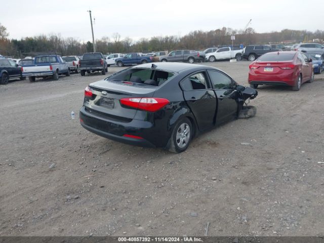 Photo 3 VIN: KNAFX4A64F5388083 - KIA FORTE 