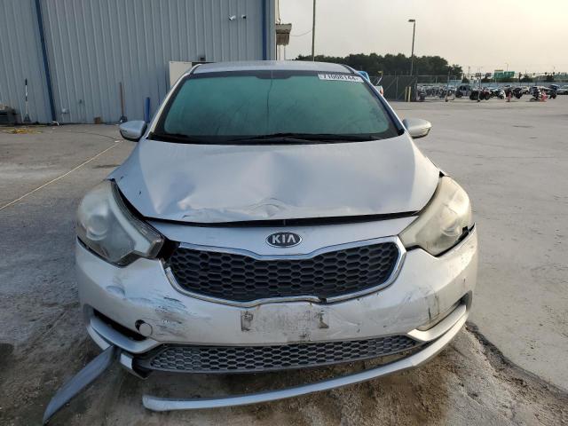 Photo 4 VIN: KNAFX4A64F5410549 - KIA FORTE LX 