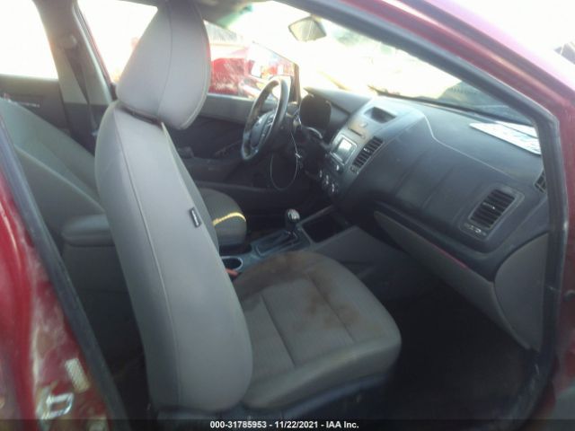 Photo 4 VIN: KNAFX4A64G5477136 - KIA FORTE 