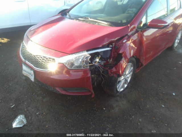 Photo 5 VIN: KNAFX4A64G5477136 - KIA FORTE 