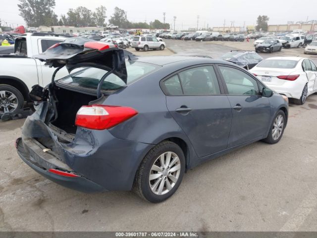 Photo 3 VIN: KNAFX4A64G5508692 - KIA FORTE 