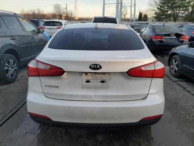 Photo 5 VIN: KNAFX4A64G5528246 - KIA FORTE LX 