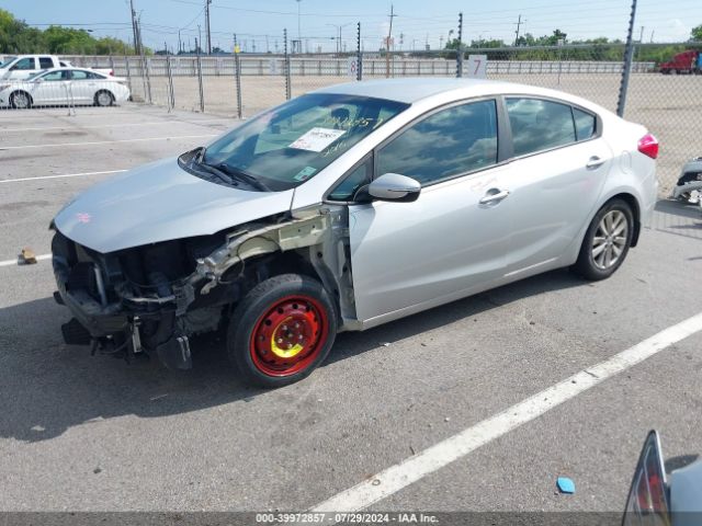 Photo 5 VIN: KNAFX4A64G5605830 - KIA FORTE 