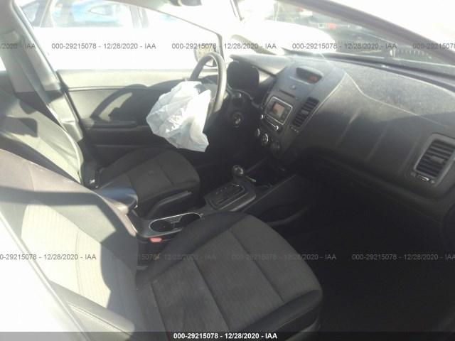 Photo 4 VIN: KNAFX4A65E5048794 - KIA FORTE 