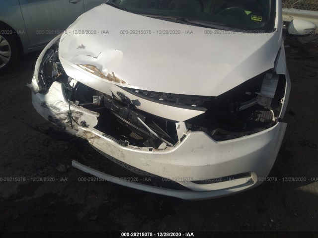 Photo 5 VIN: KNAFX4A65E5048794 - KIA FORTE 