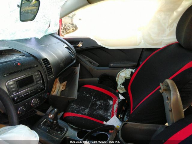 Photo 4 VIN: KNAFX4A65E5099650 - KIA FORTE 