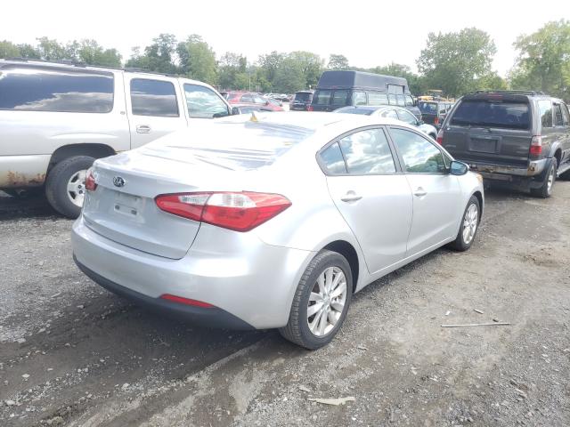 Photo 3 VIN: KNAFX4A65E5164724 - KIA FORTE LX 