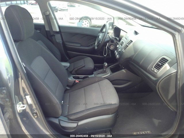 Photo 4 VIN: KNAFX4A65F5274125 - KIA FORTE 