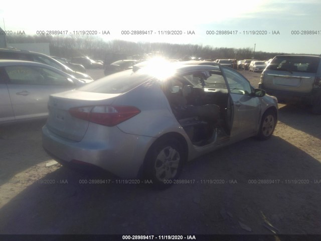 Photo 3 VIN: KNAFX4A65F5283214 - KIA FORTE 