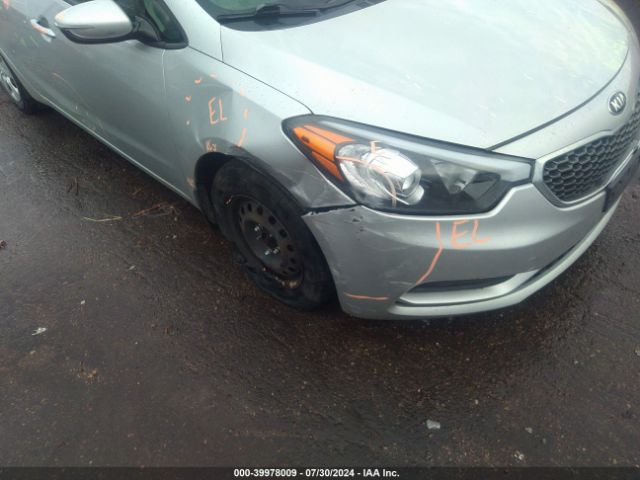 Photo 5 VIN: KNAFX4A65F5335442 - KIA FORTE 