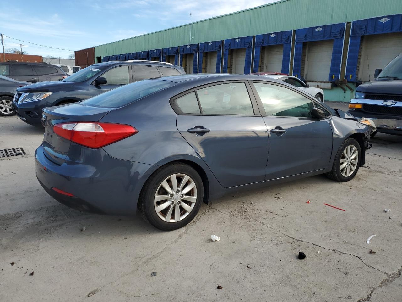 Photo 2 VIN: KNAFX4A65F5397973 - KIA FORTE 