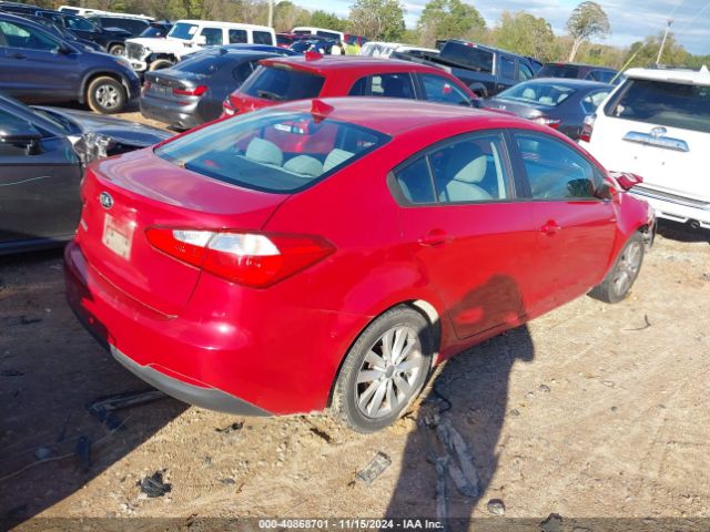 Photo 3 VIN: KNAFX4A65F5398931 - KIA FORTE 