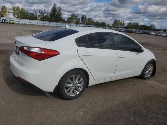 Photo 2 VIN: KNAFX4A65F5409619 - KIA FORTE LX 