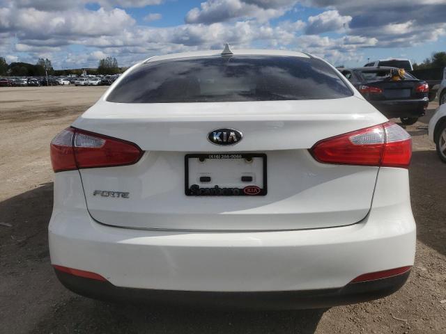 Photo 5 VIN: KNAFX4A65F5409619 - KIA FORTE LX 