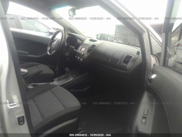 Photo 4 VIN: KNAFX4A65F5416750 - KIA FORTE 