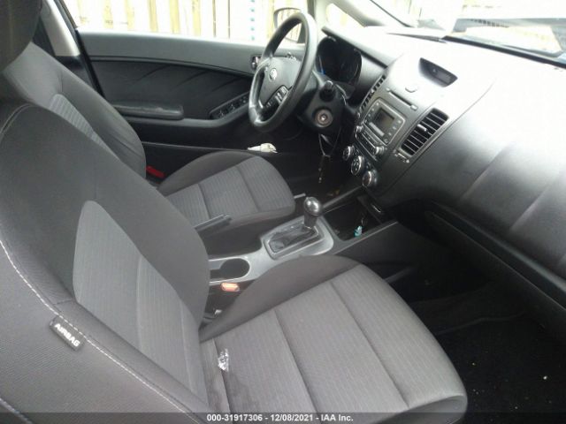 Photo 4 VIN: KNAFX4A65F5428493 - KIA FORTE 