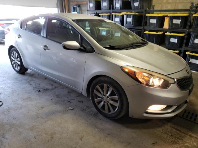 Photo 3 VIN: KNAFX4A65G5457347 - KIA FORTE LX 