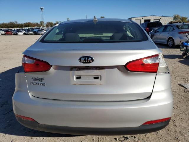 Photo 5 VIN: KNAFX4A65G5507888 - KIA FORTE 