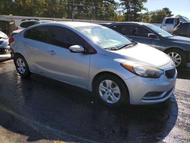 Photo 3 VIN: KNAFX4A65G5519538 - KIA FORTE 