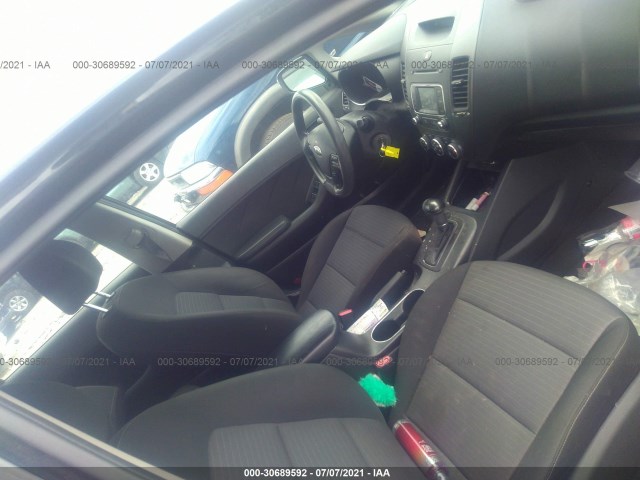 Photo 4 VIN: KNAFX4A65G5549235 - KIA FORTE 