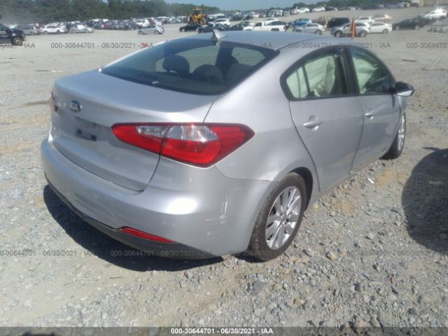 Photo 3 VIN: KNAFX4A65G5576001 - KIA FORTE 