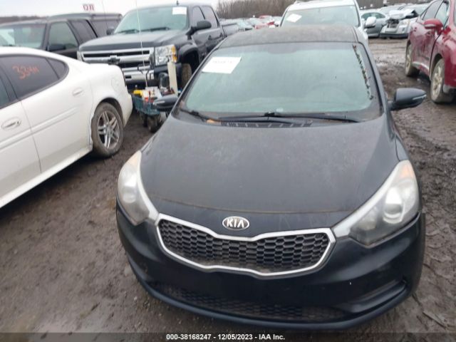 Photo 5 VIN: KNAFX4A66E5082775 - KIA FORTE 