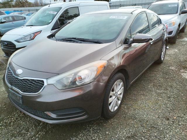 Photo 0 VIN: KNAFX4A66E5098443 - KIA FORTE LX 