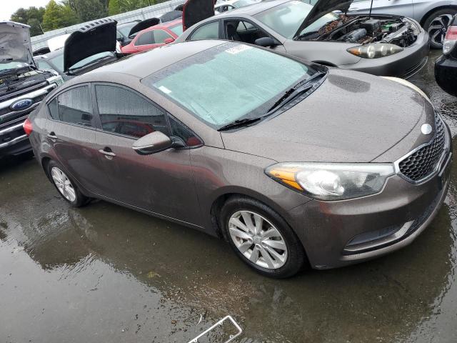 Photo 3 VIN: KNAFX4A66E5098443 - KIA FORTE LX 