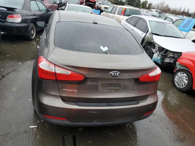 Photo 5 VIN: KNAFX4A66E5098443 - KIA FORTE LX 