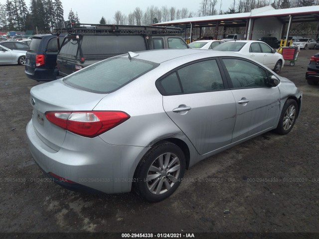 Photo 3 VIN: KNAFX4A66E5161332 - KIA FORTE 