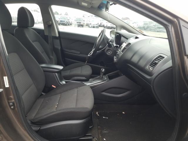 Photo 4 VIN: KNAFX4A66F5255583 - KIA FORTE LX 