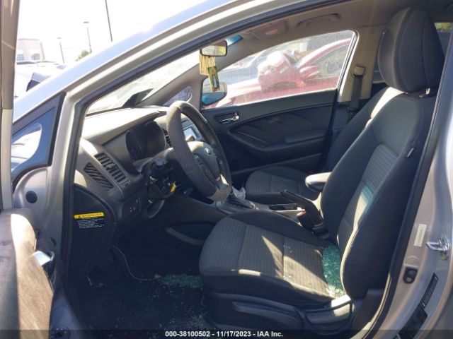 Photo 4 VIN: KNAFX4A66F5287174 - KIA FORTE 