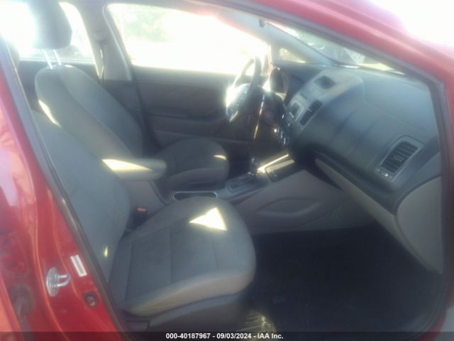 Photo 4 VIN: KNAFX4A66F5288535 - KIA FORTE 