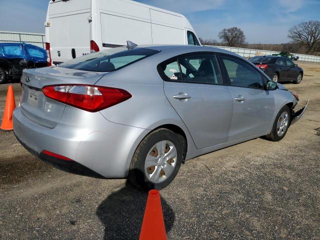 Photo 2 VIN: KNAFX4A66F5335501 - KIA FORTE 